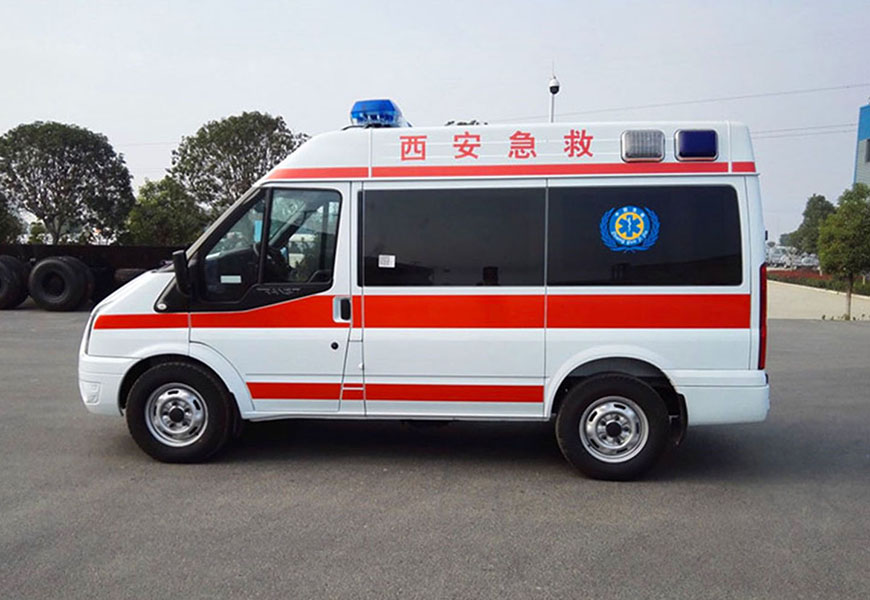 國六福特V348短軸中頂救護車(柴油版)